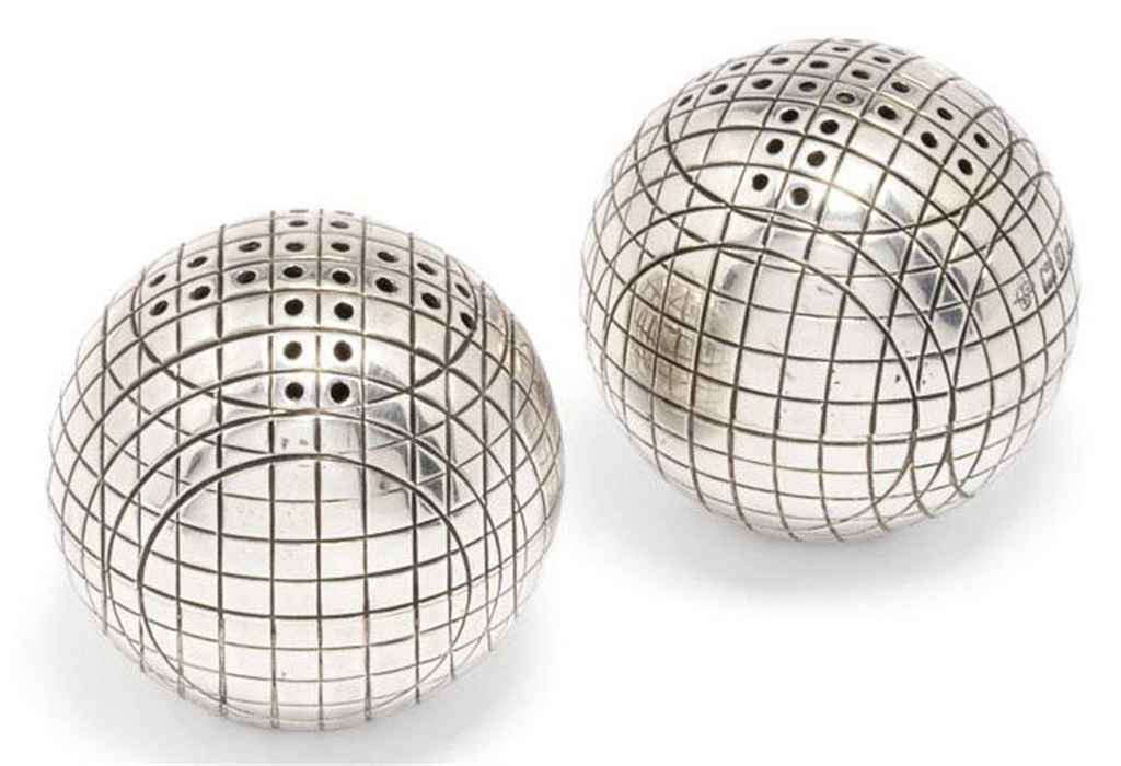 A PAIR OF VICTORIAN SILVER NOVELTY PEPPER POTS IN THE FORM OF GOLF BALLS