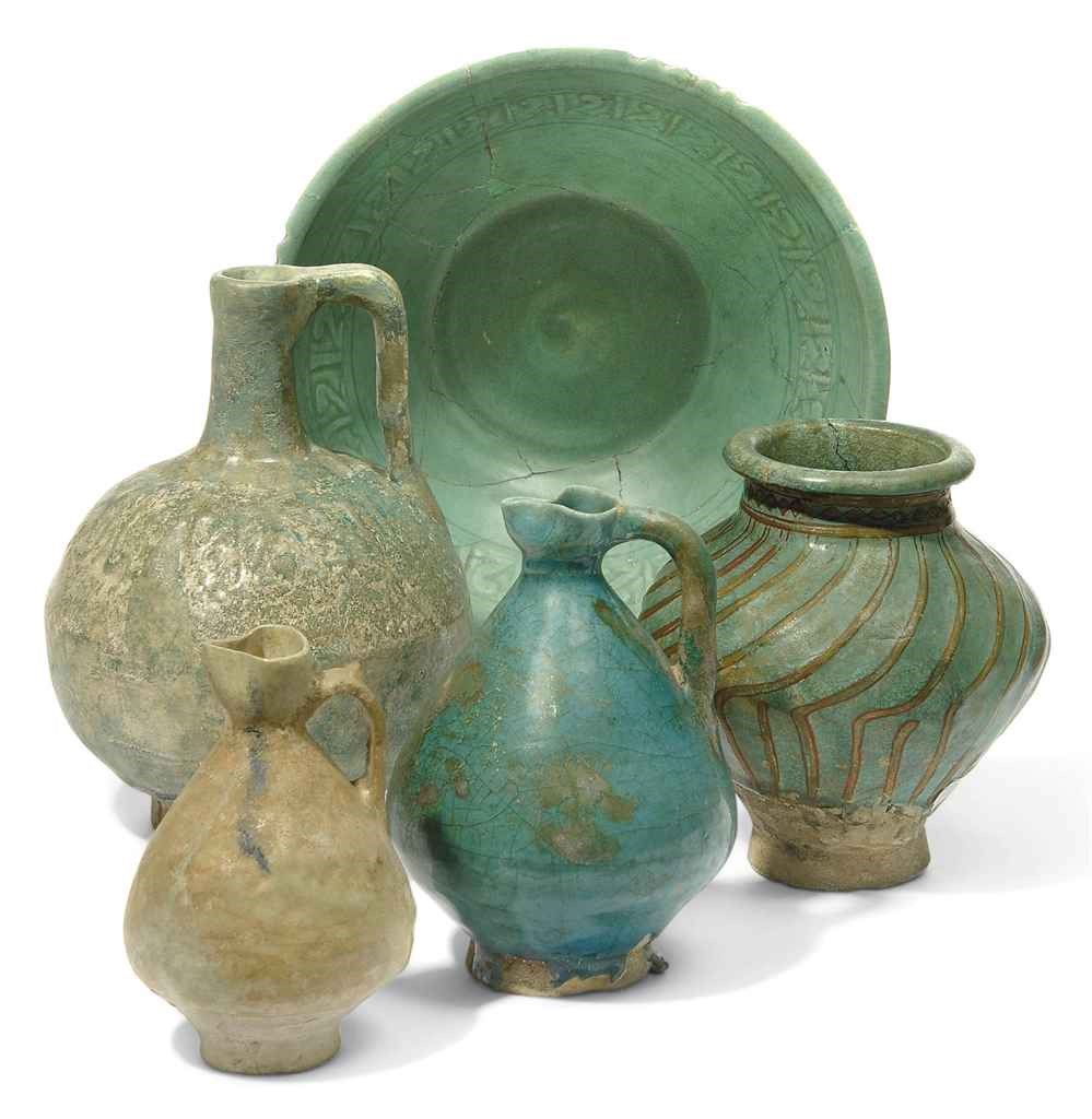 FIVE KASHAN POTTERY VESSELS