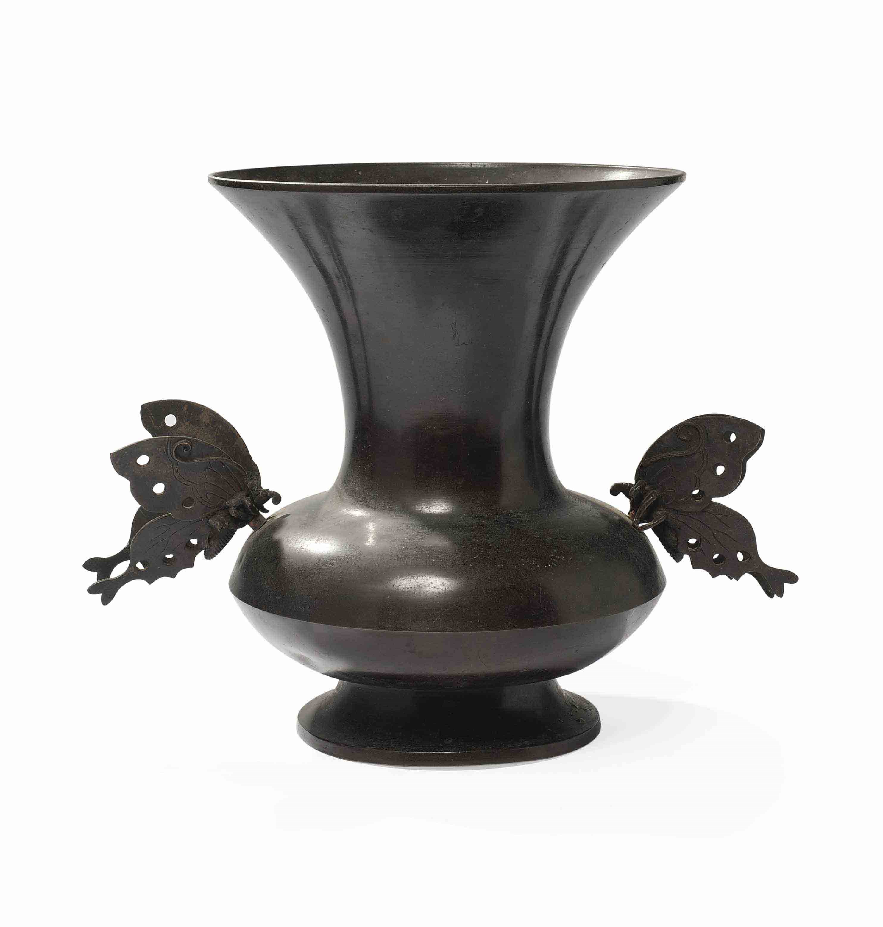 GRAND VASE EN BRONZE