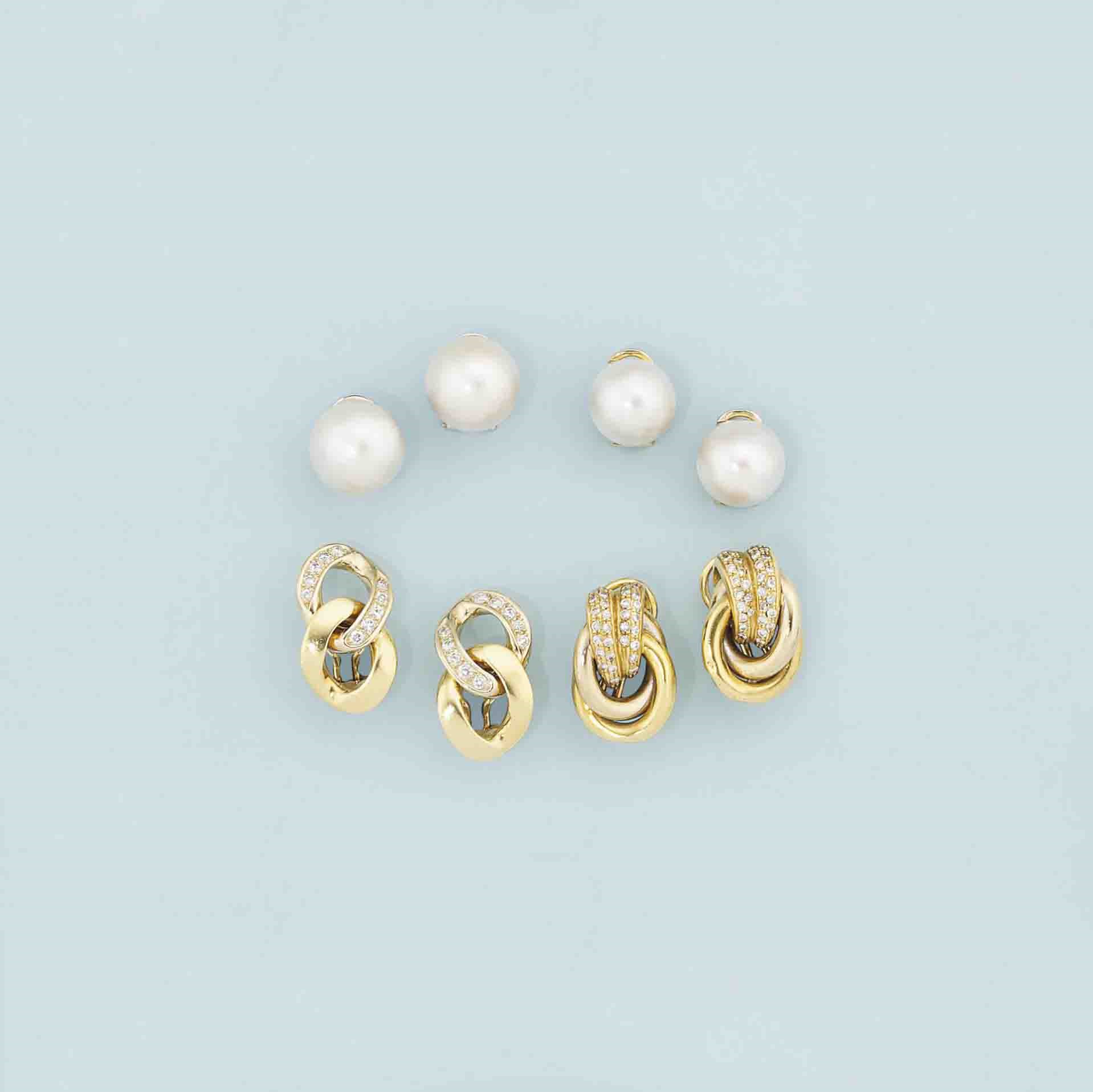 Eight pairs of earclips