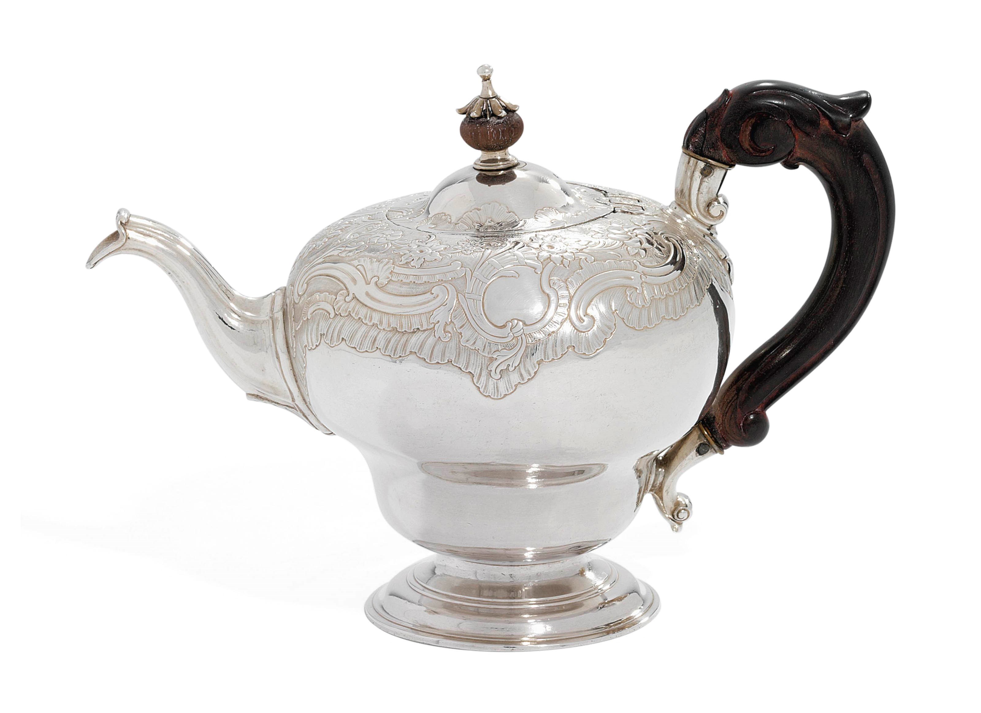 A PORTUGUESE SILVER TEAPOT