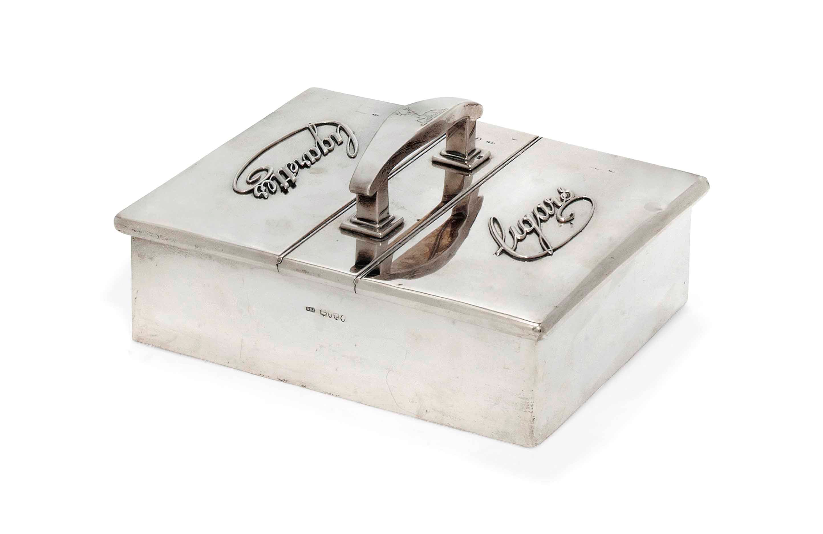 A VICTORIAN SILVER CIGAR AND CIGARETTE BOX