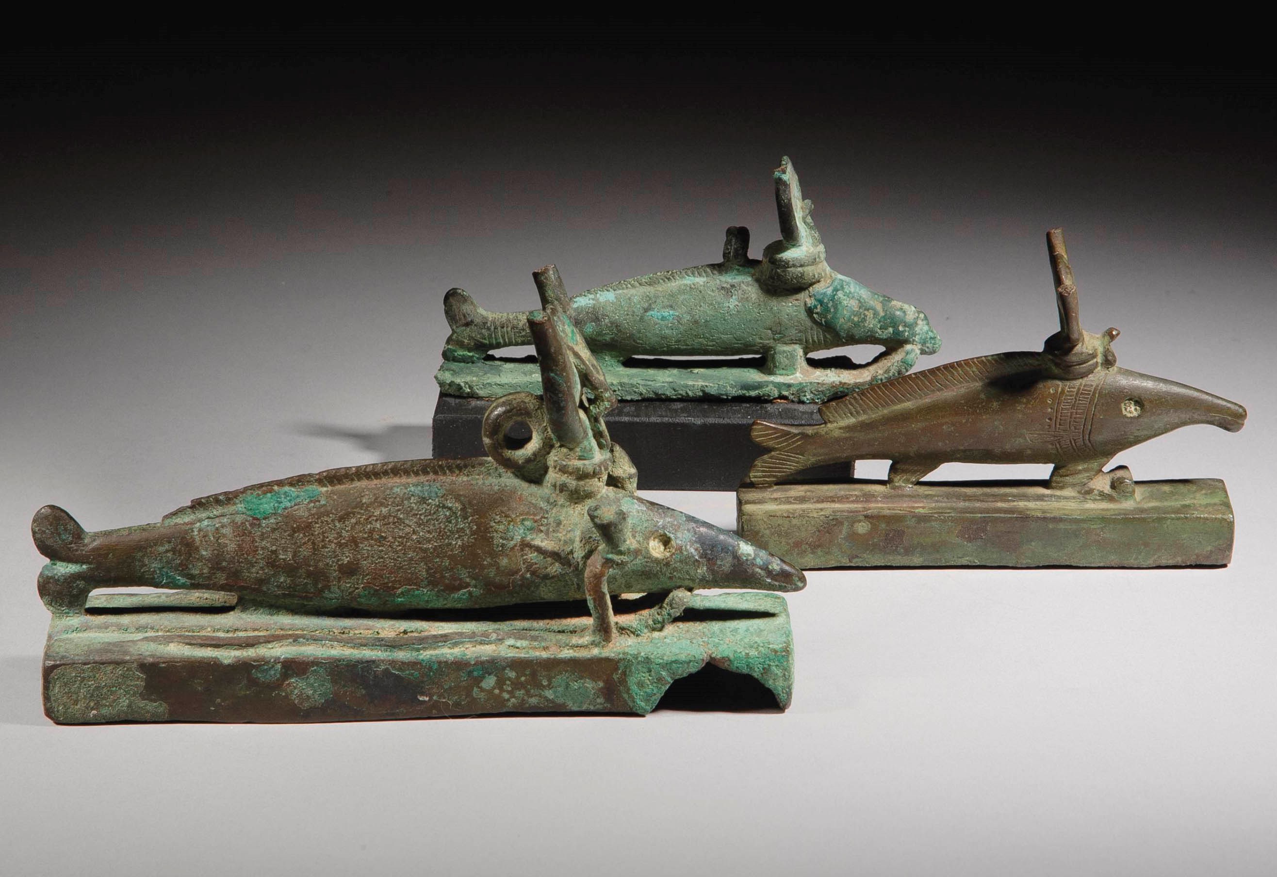TROIS OXYRYNQUES EN BRONZE