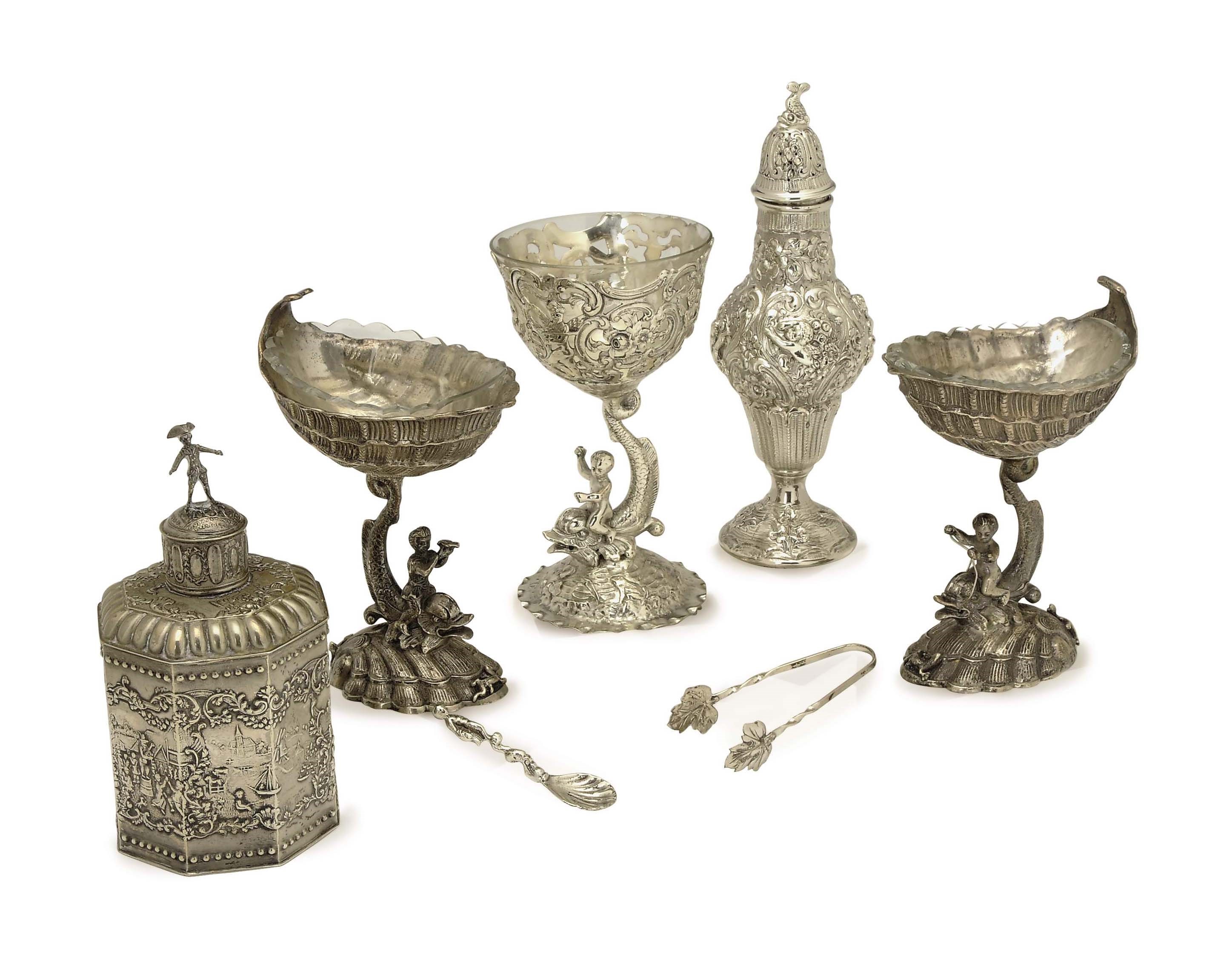 A GROUP OF CONTINENTAL SILVER AND SILVER-PLATED DECORATIVE TABLEWARES,