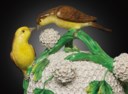A MEISSEN LARGE SCHNEEBALLEN VASE AND DOMED COVER