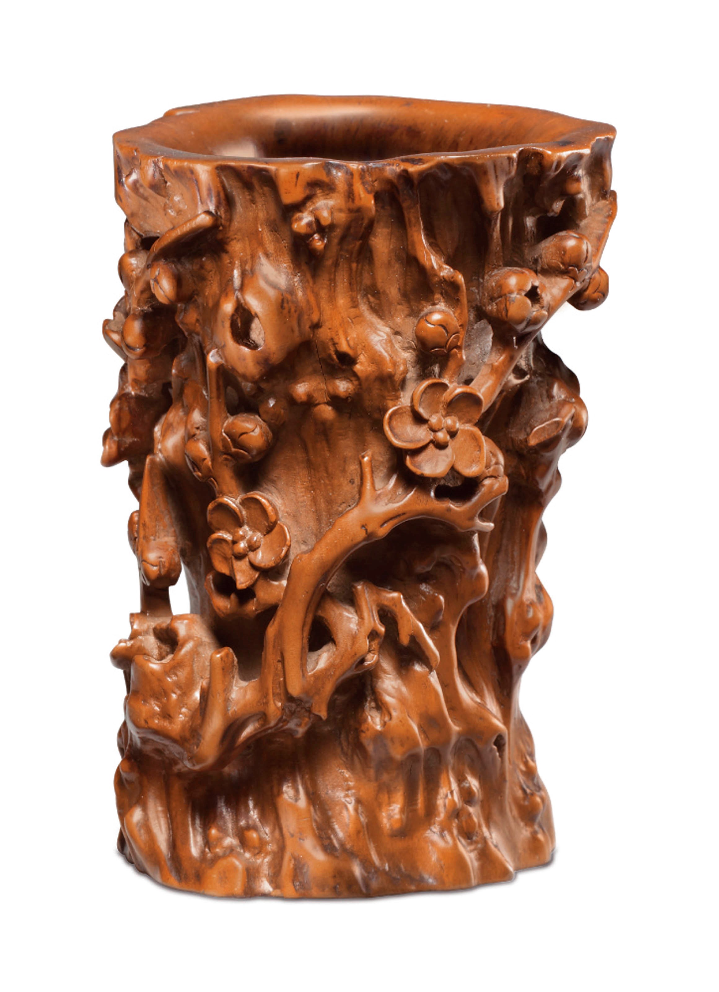 A SMALL BOXWOOD (HUANGYANGMU) TREE TRUNK-FORM BRUSH POT