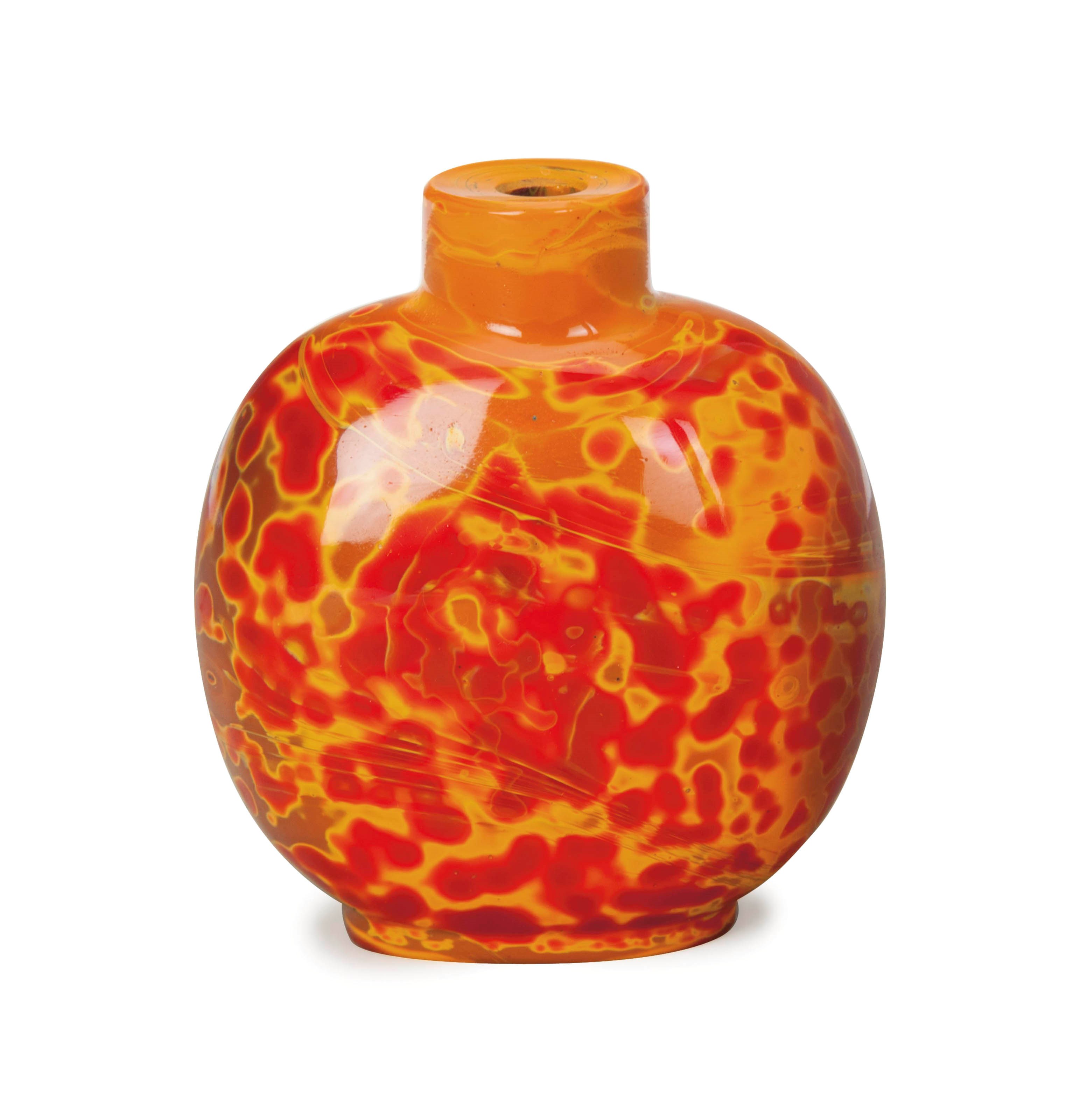 A CHINESE 'REALGAR' GLASS SNUFF BOTTLE,