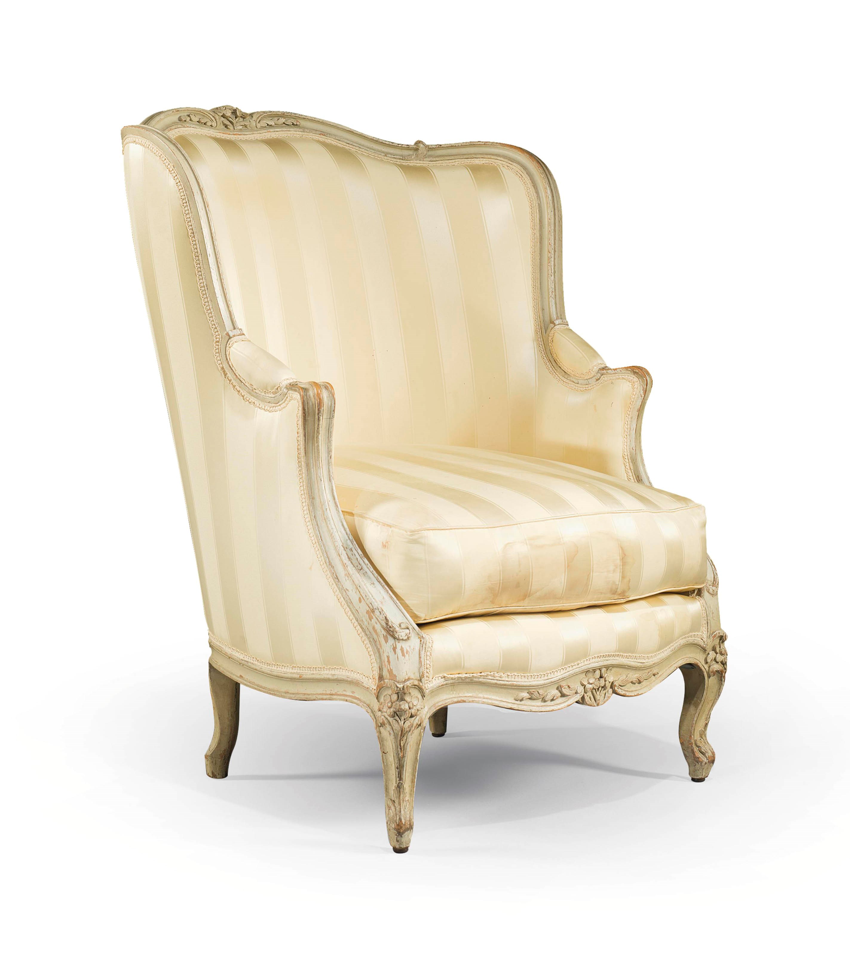 BERGERE A OREILLES DE STYLE LOUIS XV
