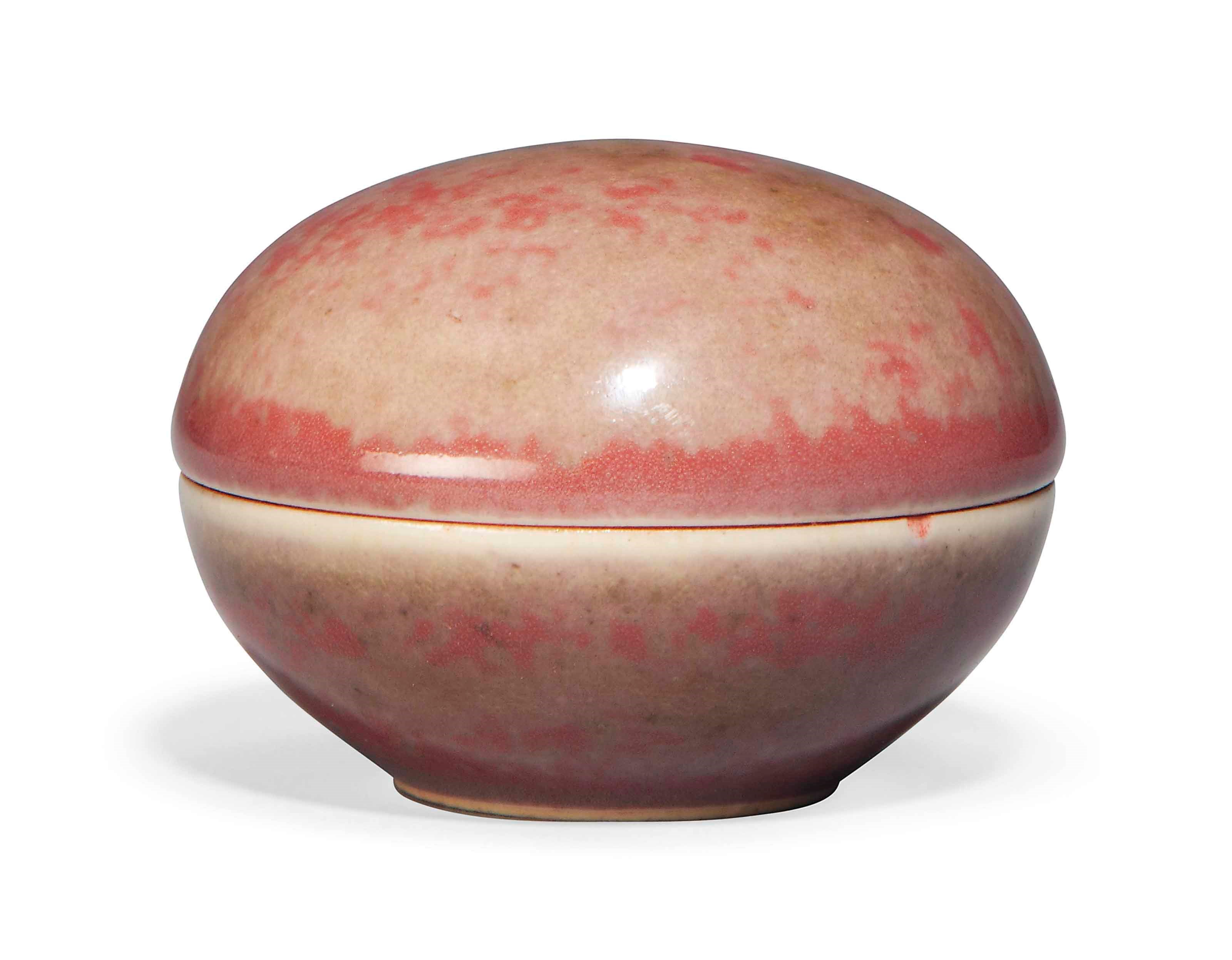 A CHINESE PEACHBLOOM-GLAZED SEAL PASTE BOX AND COVER