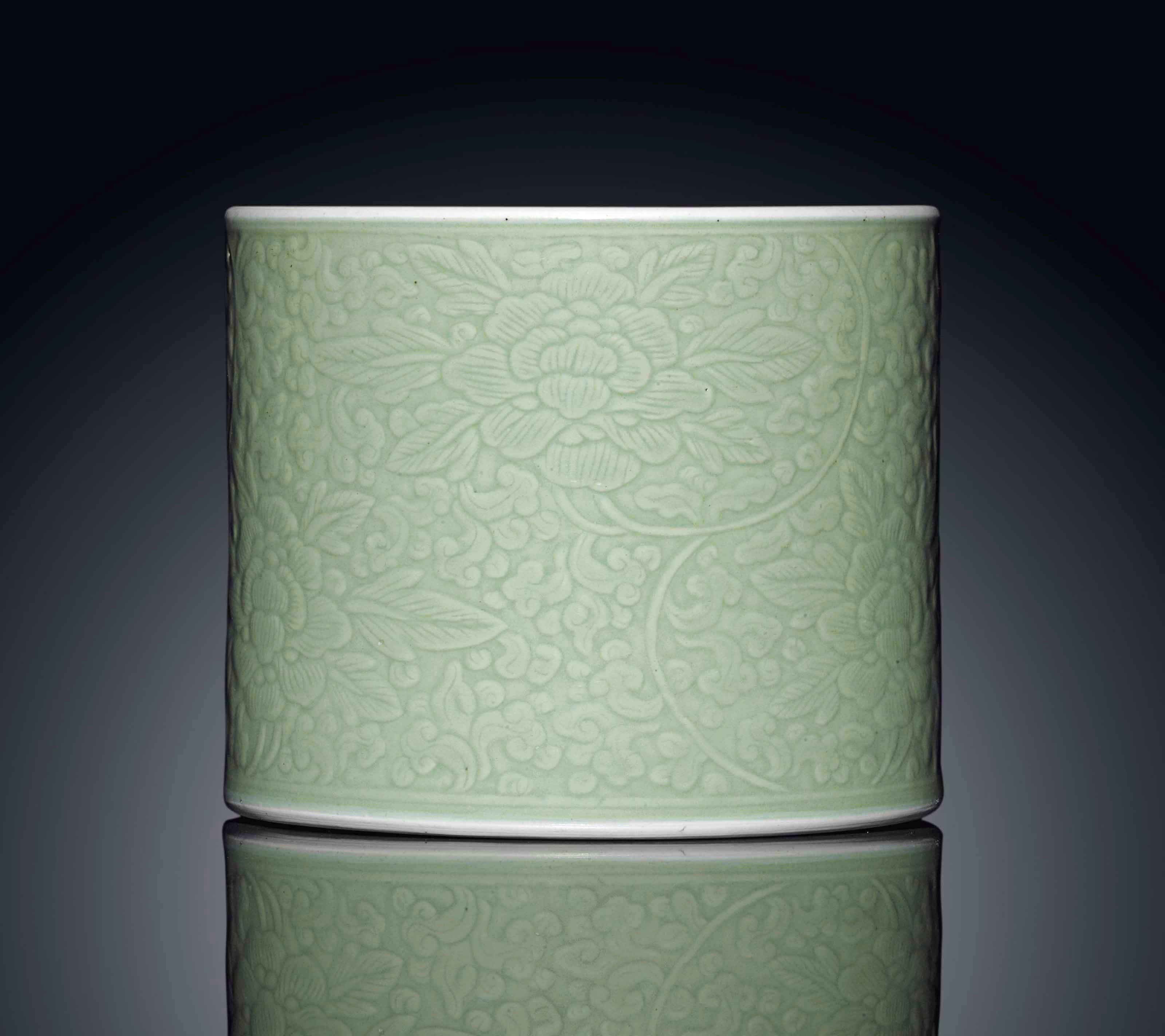 A CELADON-GLAZED BRUSH POT, BITONG