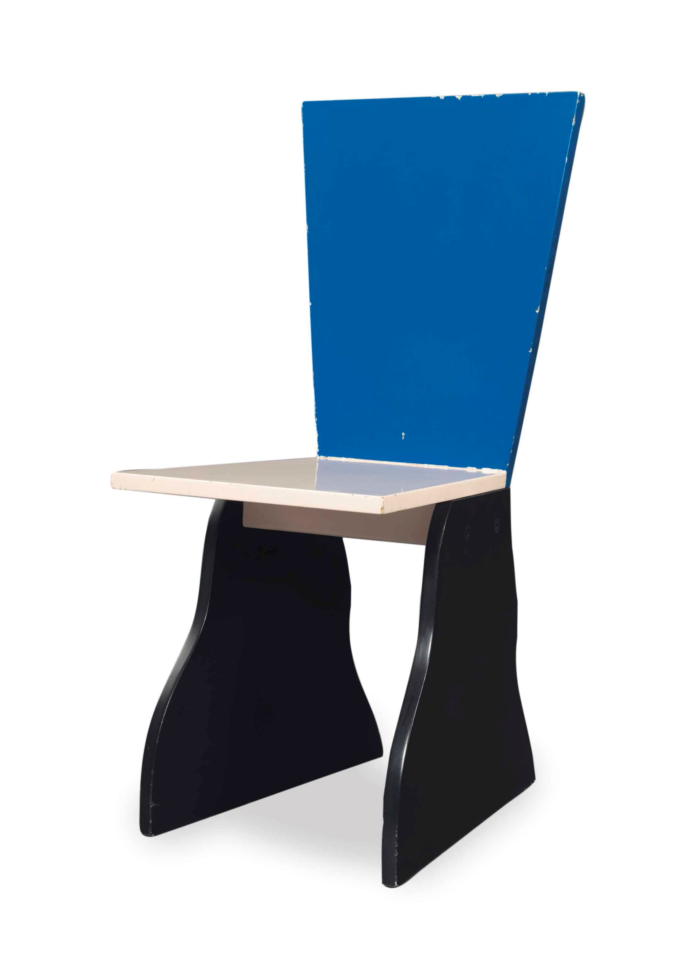 A LACQUERED WOOD CHAIR,