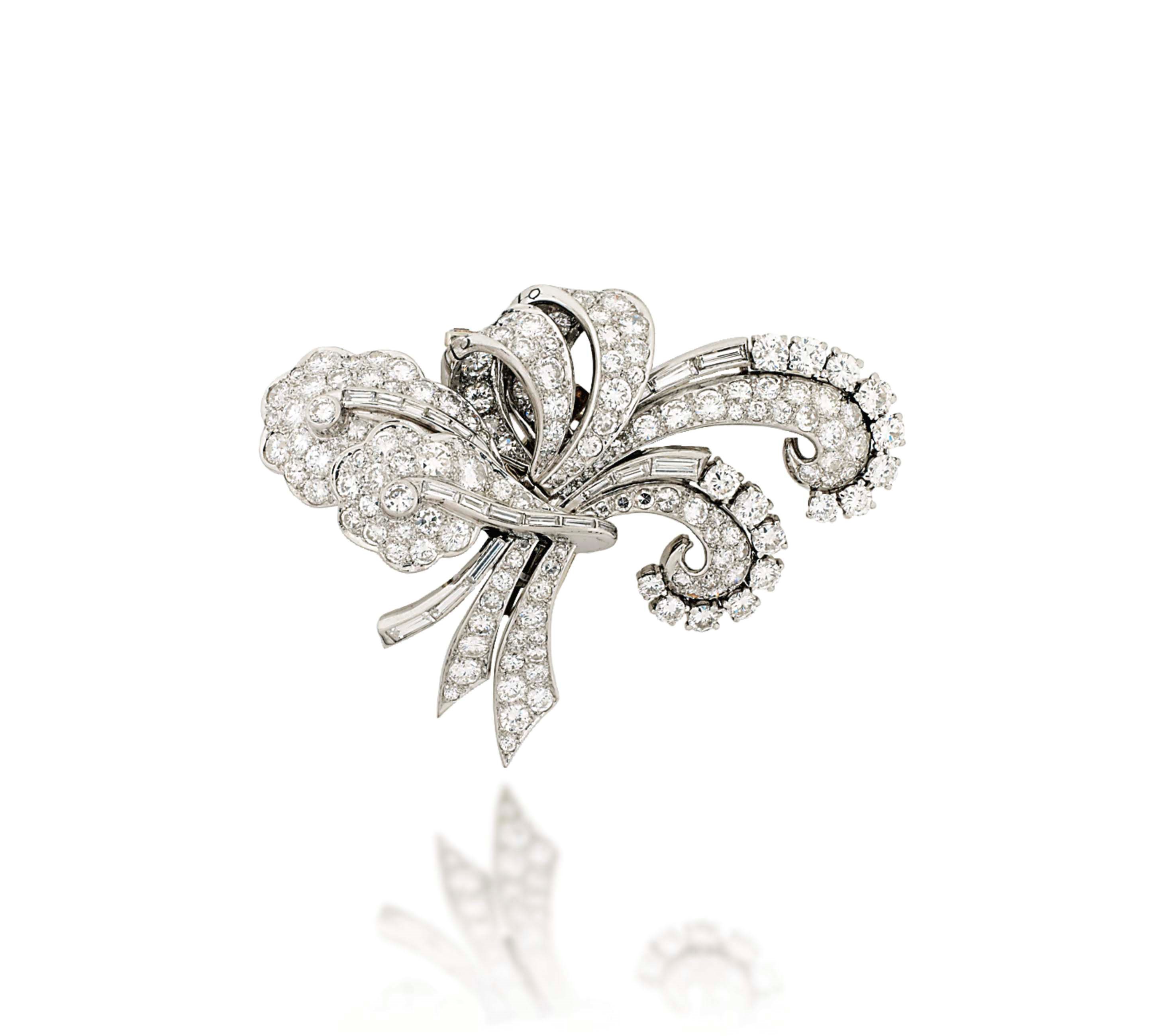 A MID-20TH CENTURY DIAMOND DOUBLE CLIP BROOCH, BY BOUCHERON