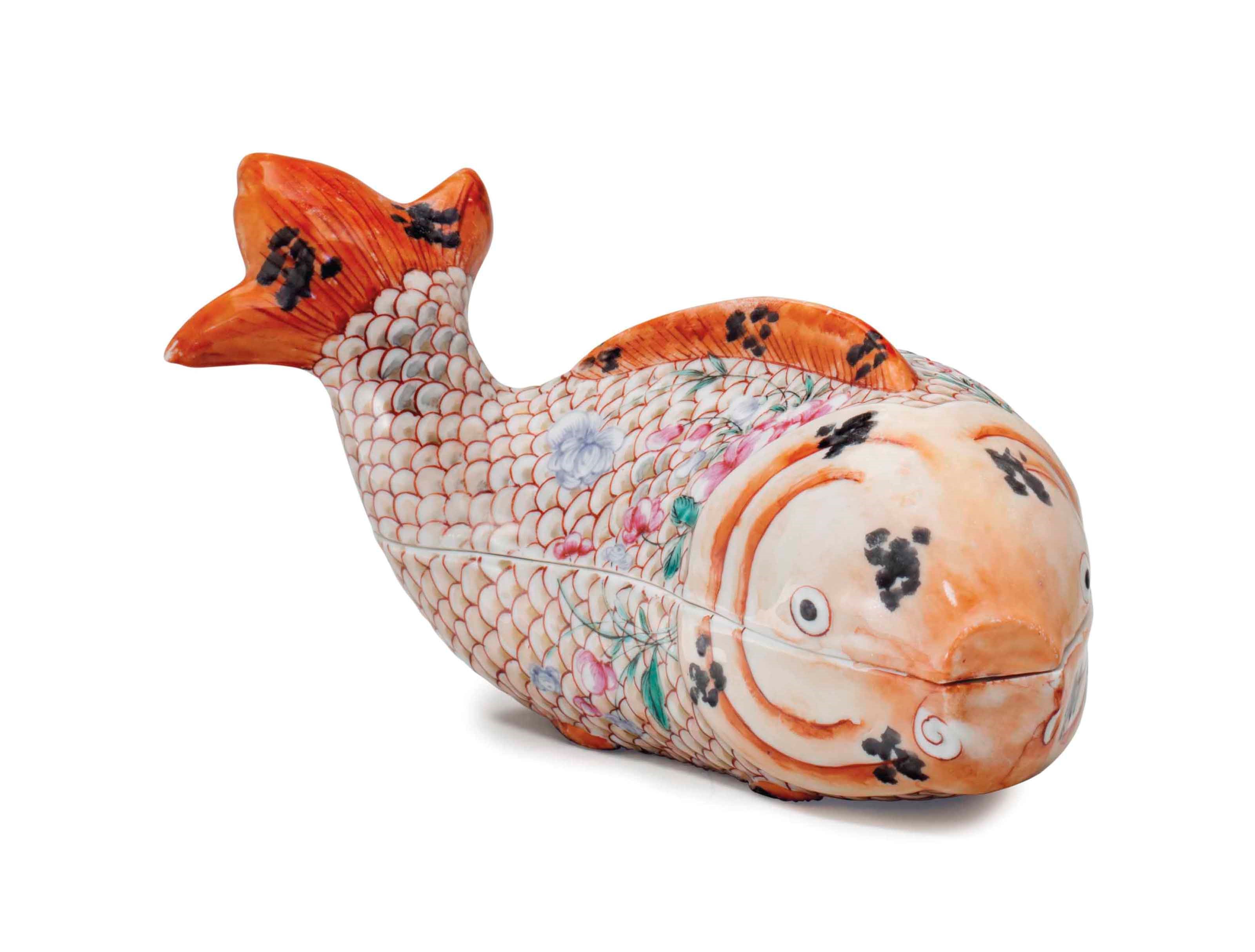 AN UNUSUAL FAMILLE ROSE CARP TUREEN AND COVER