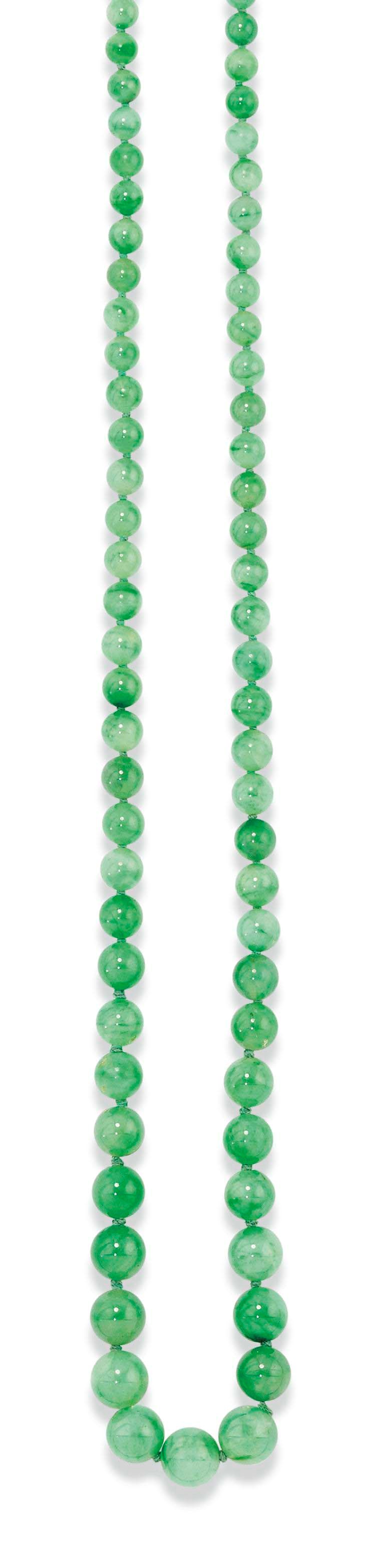 A JADEITE JADE AND DIAMOND NECKLACE