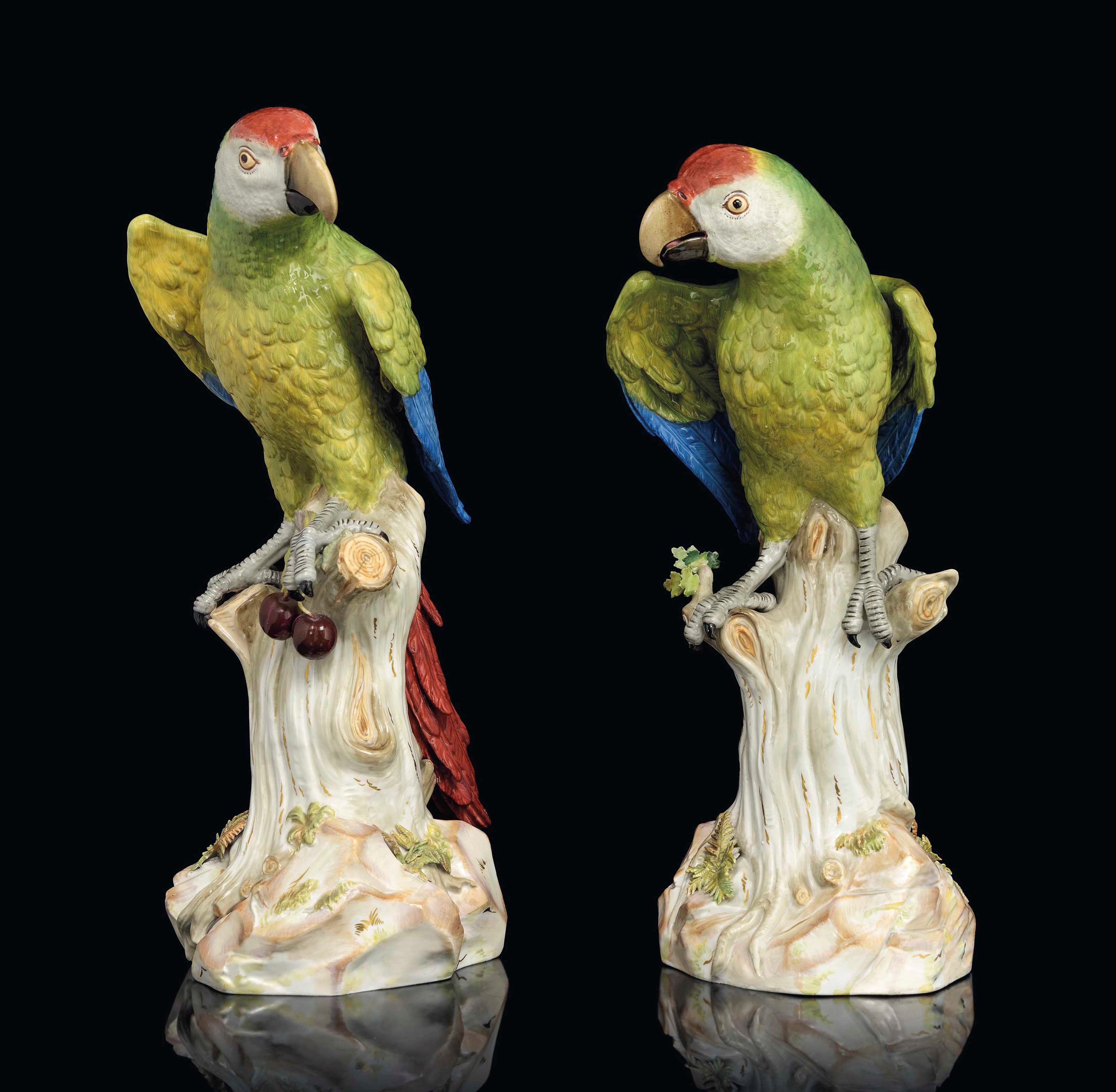 A PAIR OF MEISSEN PORCELAIN PARROTS