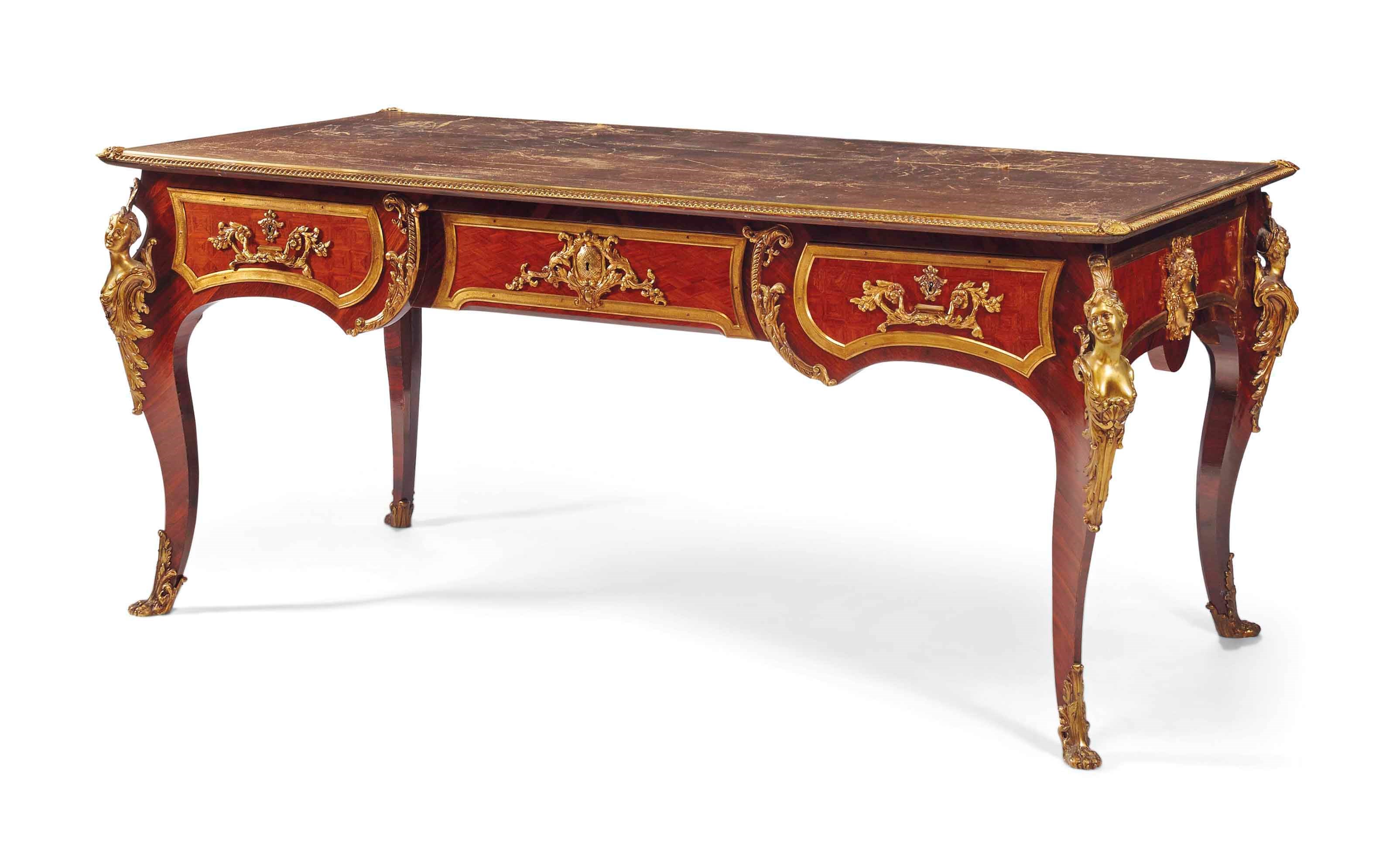 BUREAU PLAT DE STYLE LOUIS XV