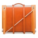 CHRISTIAN LIAIGRE創作的OBJETS NOMADES便��旅行桌