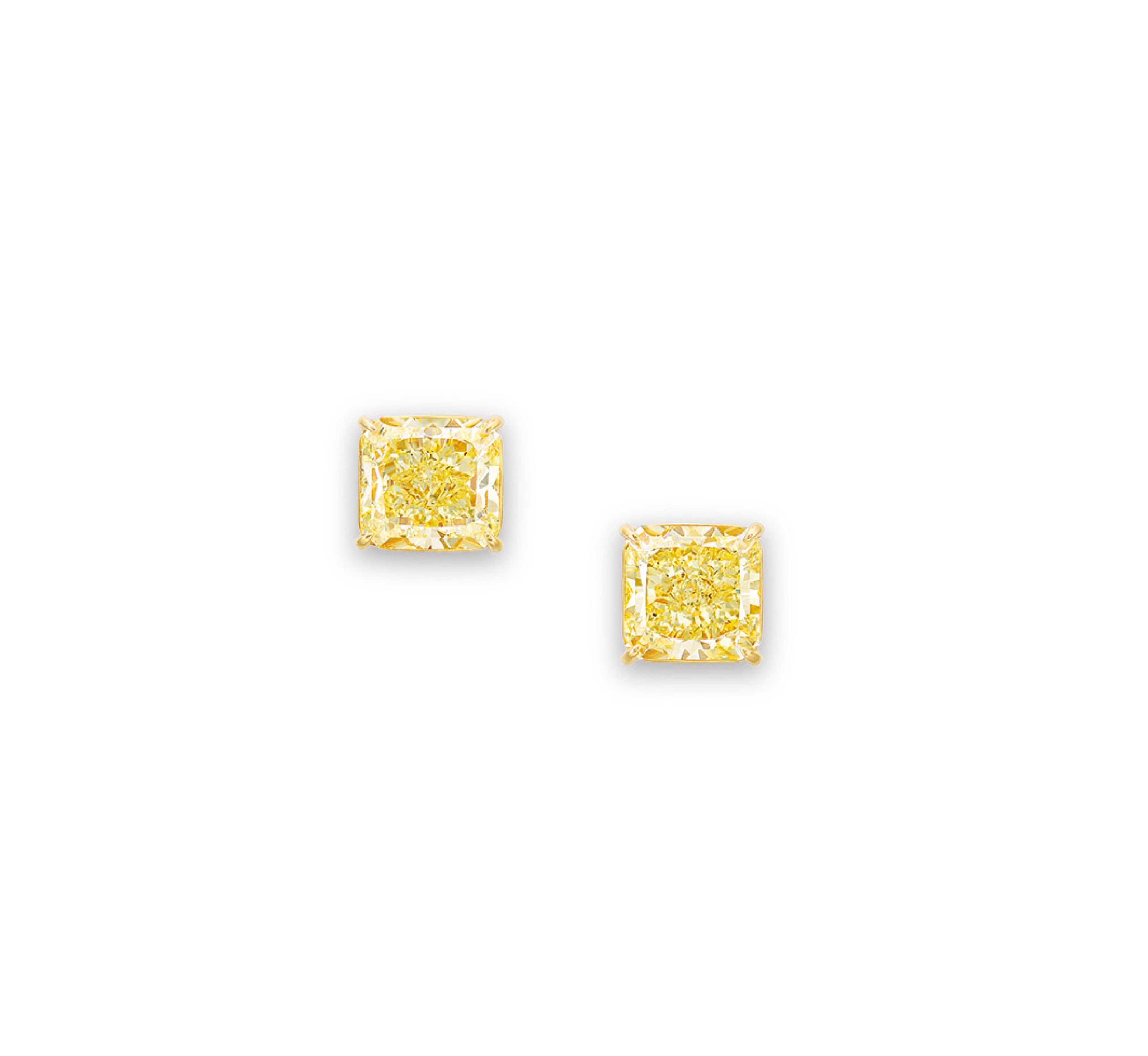 A PAIR OF COLOURED DIAMOND EAR STUDS