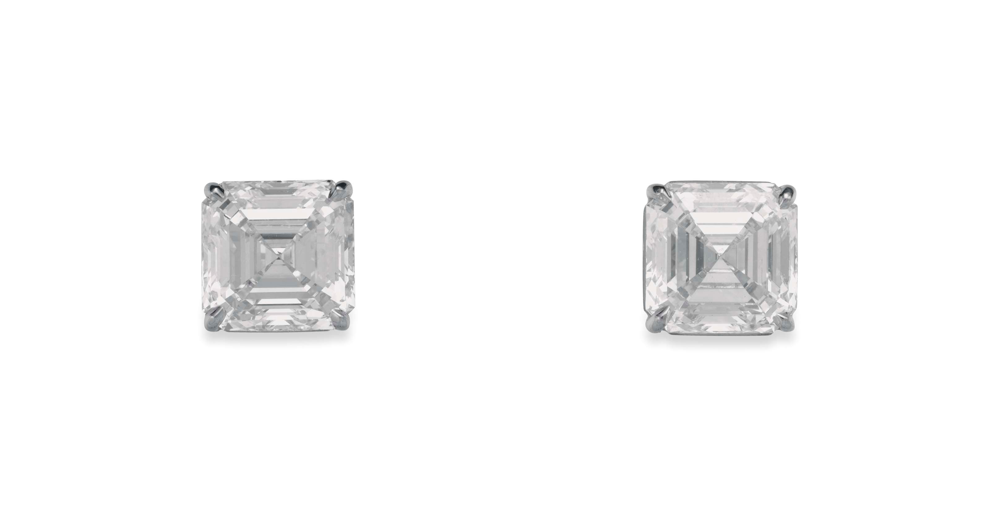 A PAIR OF DIAMOND EAR STUDS