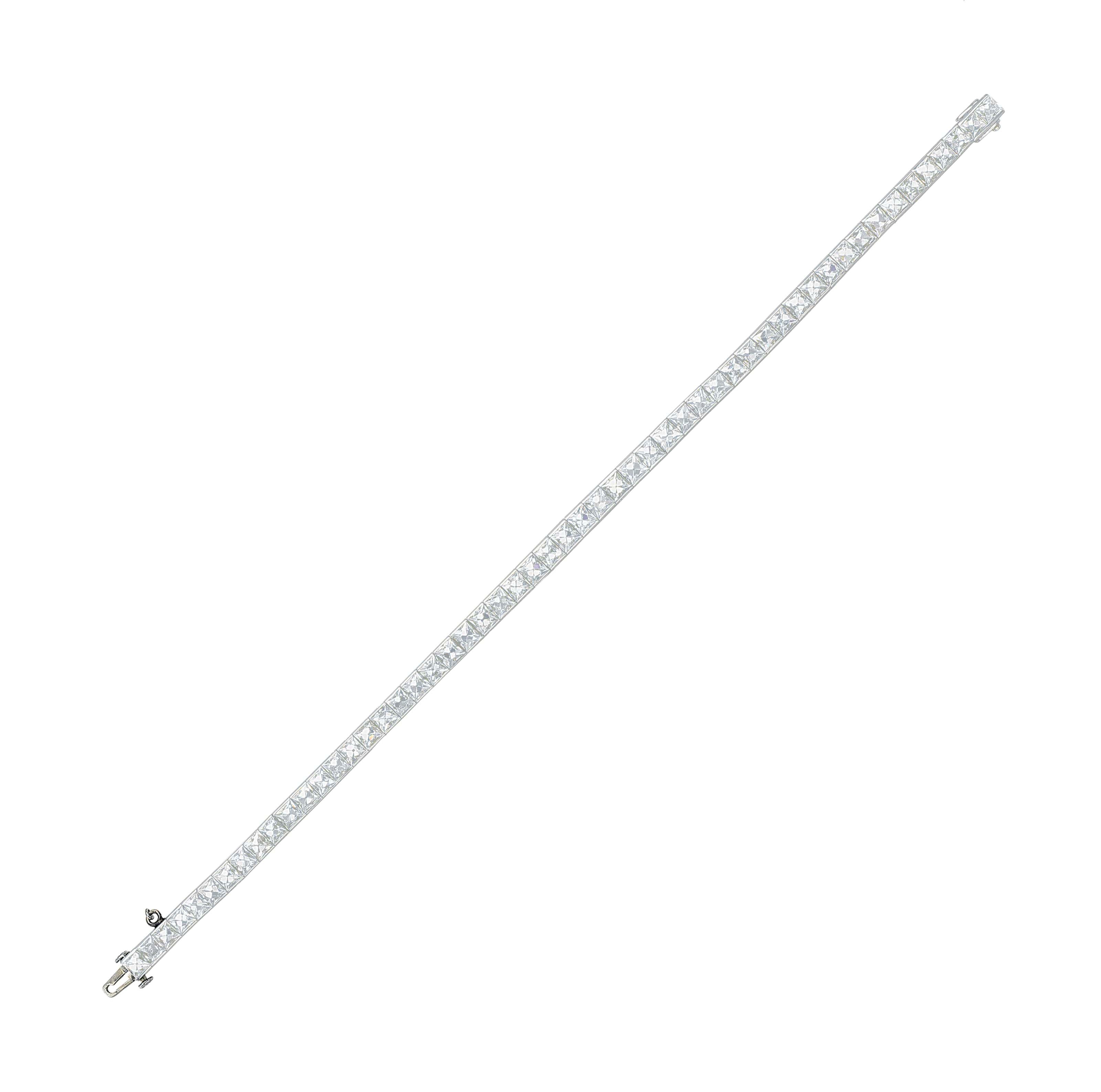 A DIAMOND LINE BRACELET