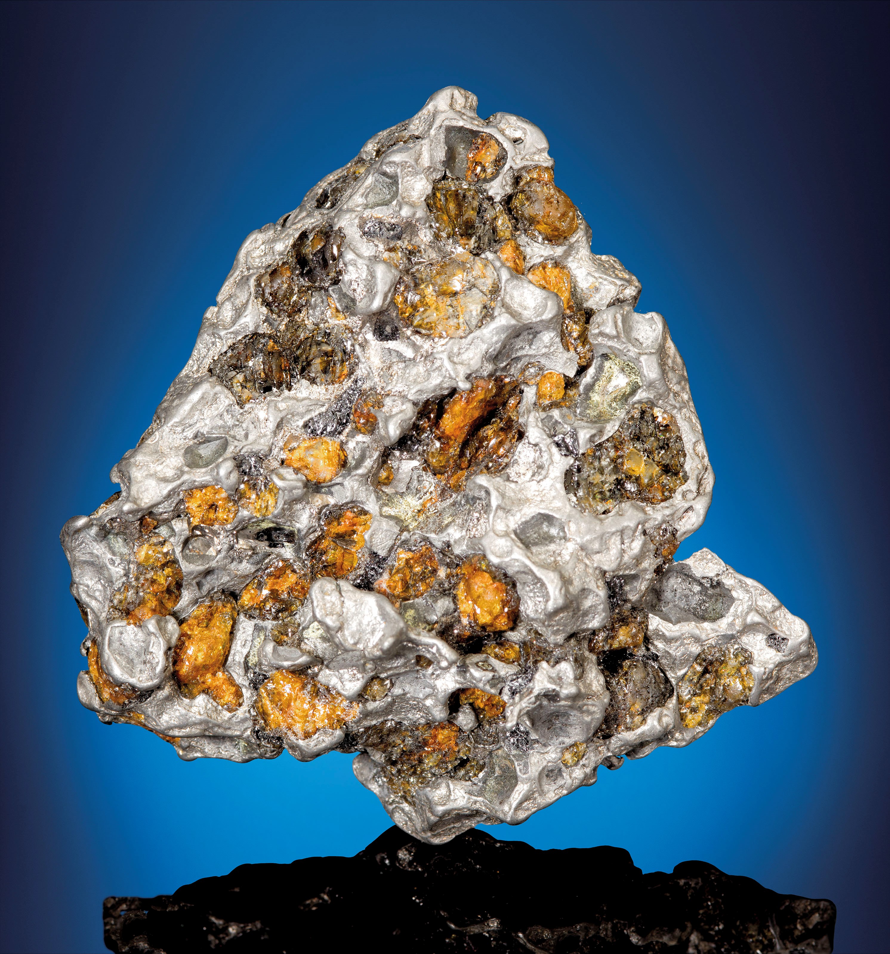 AN EXTRATERRESTRIAL NUGGET — A SERICHO METEORITE