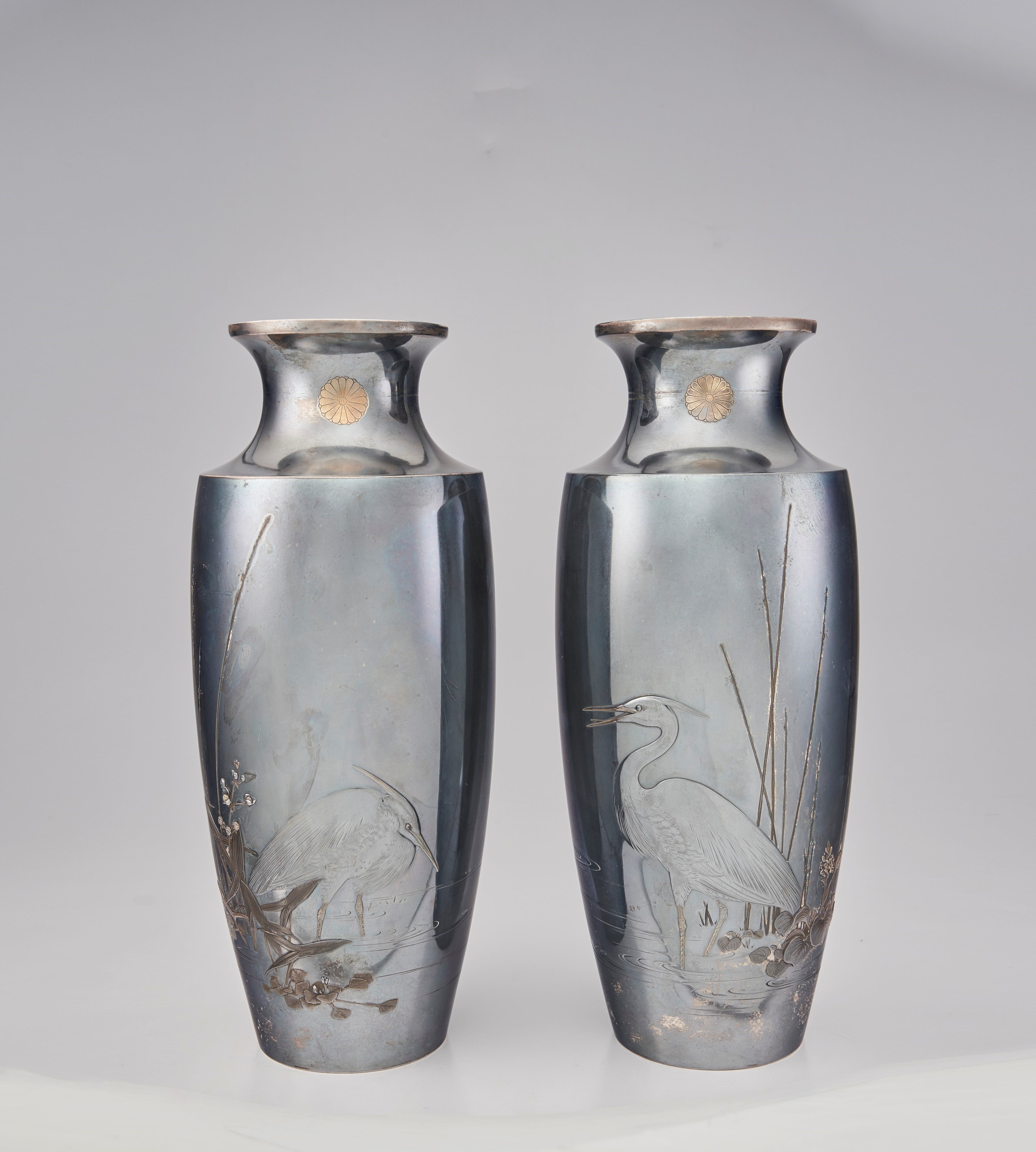 A PAIR OF SILVER PRESENTATION VASES