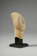 A CYCLADIC MARBLE HEAD