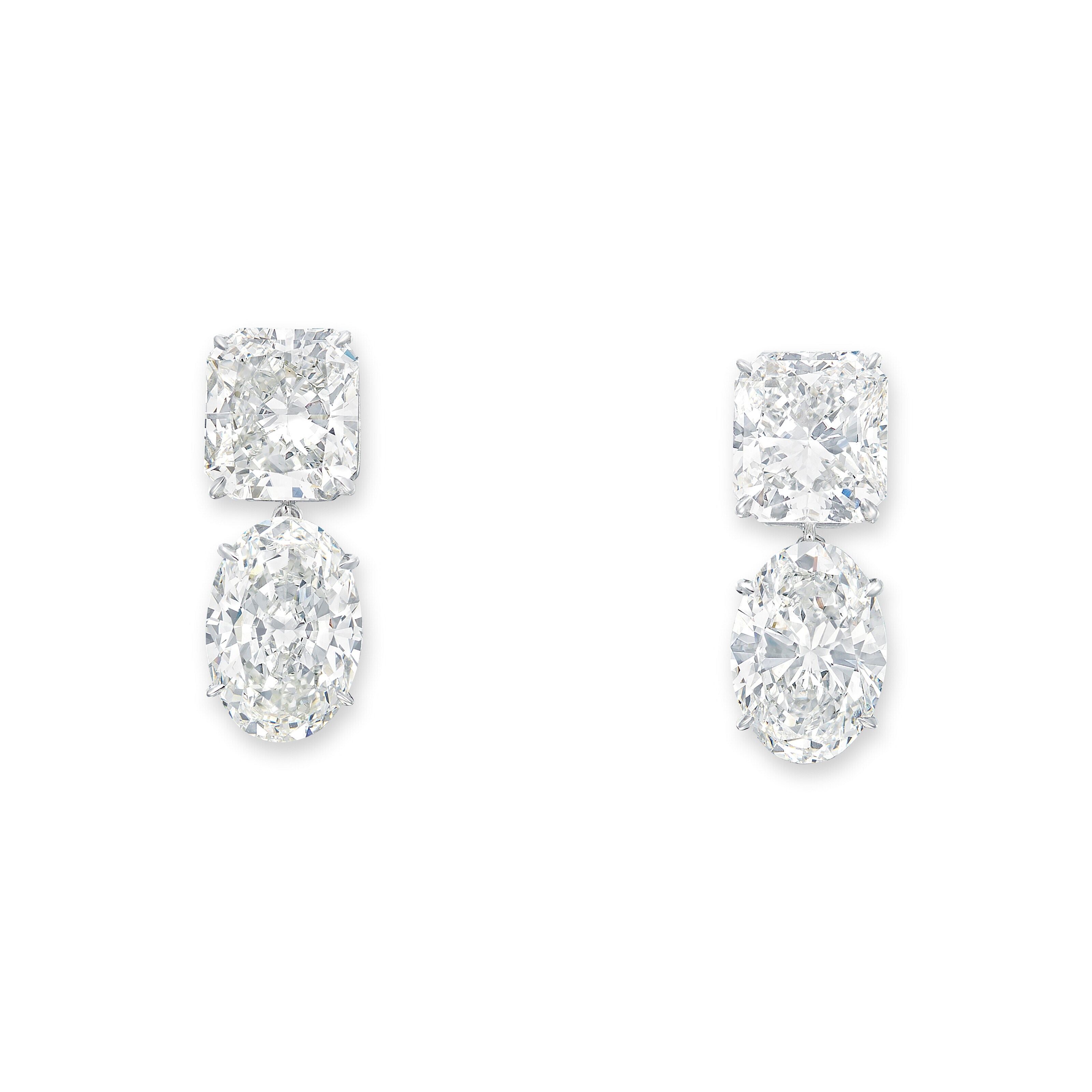 IMPORTANT DIAMOND EARRINGS