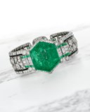 OSCAR HEYMAN &amp; BROTHERS ART DECO EMERALD, ONYX AND DIAMOND BRACELET
