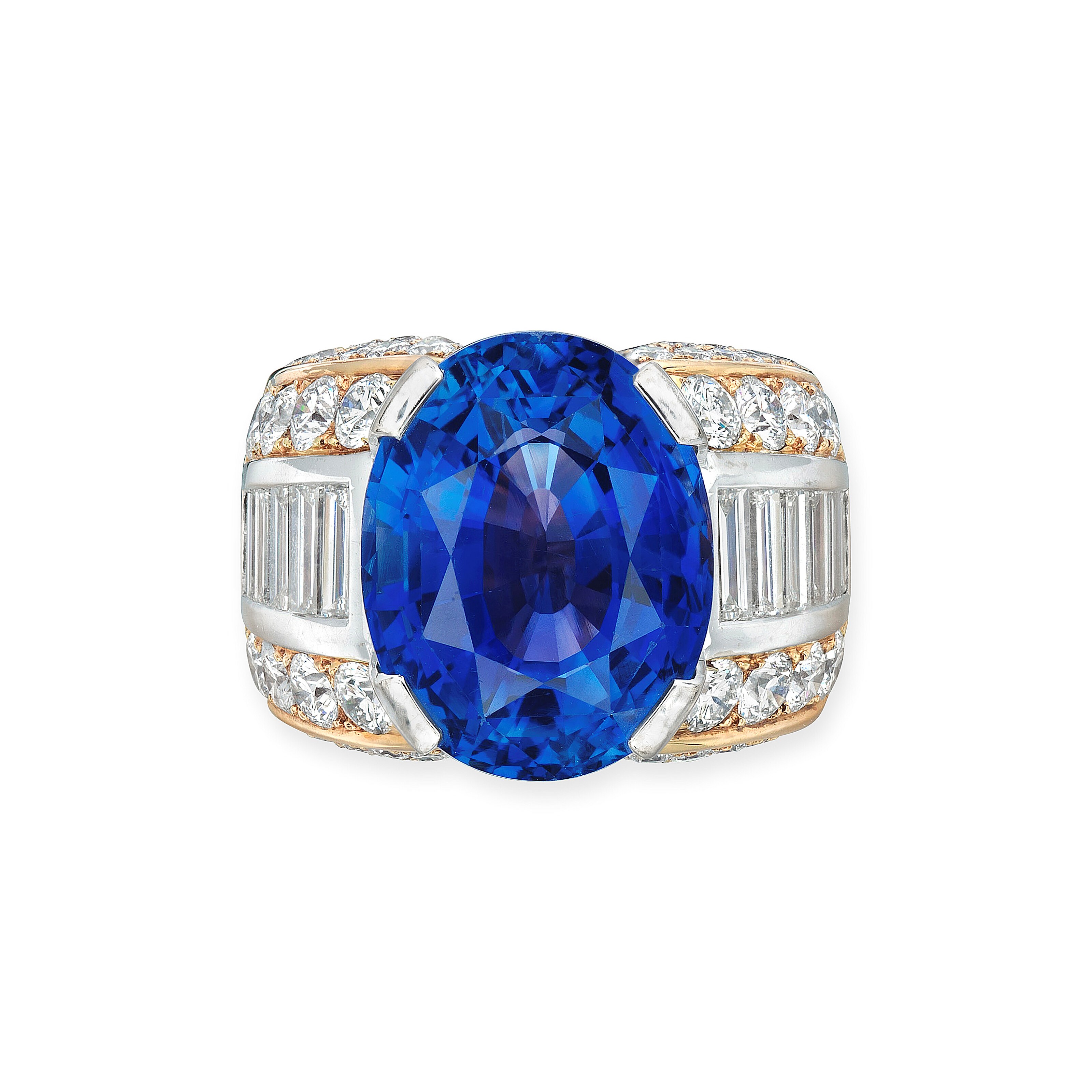 SAPPHIRE AND DIAMOND RING