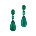 AN EXCEPTIONAL EMERALD AND DIAMOND EARRINGS, BY ETCETERA