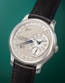 F. P. JOURNE. A RARE AND COVETED PLATINUM AUTOMATIC ANNUAL CALENDAR WRISTWATCH WITH RETROGRADE DATE