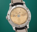 F. P. JOURNE. A RARE AND COVETED PLATINUM AUTOMATIC ANNUAL CALENDAR WRISTWATCH WITH RETROGRADE DATE