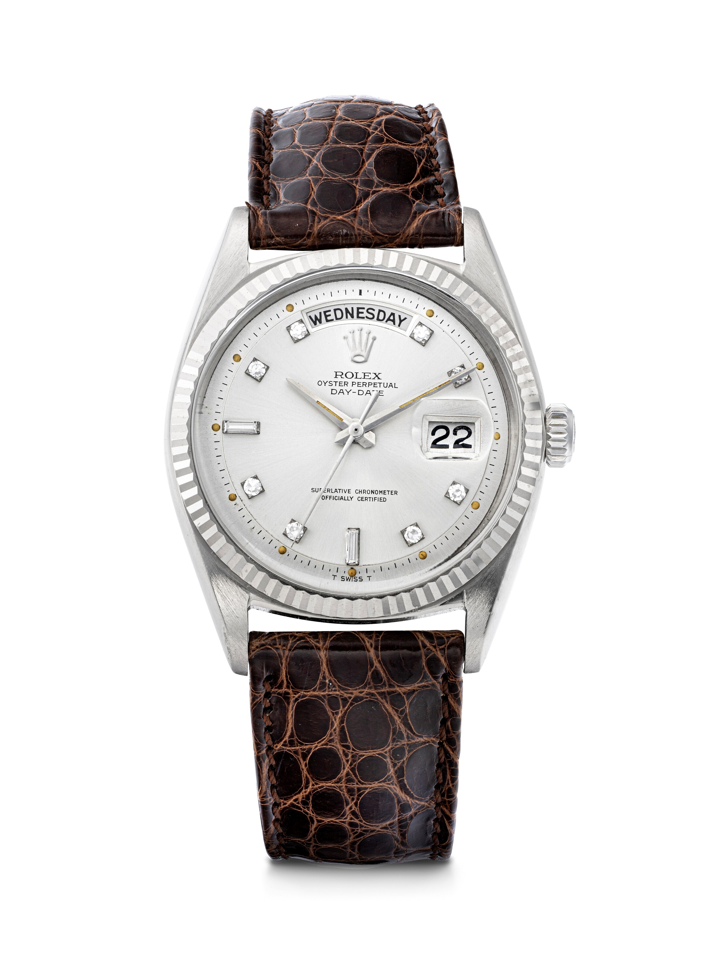 ROLEX. AN 18K WHITE GOLD AND DIAMOND-SET AUTOMATIC WRISTWATCH WITH SWEEP CENTRE SECONDS, DAY AND DATE