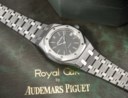 AUDEMARS PIGUET. A RARE AND ATTRACTIVE TANTALUM AND STAINLESS STEEL AUTOMATIC WRISTWATCH WITH SWEEP CENTRE SECONDS, DATE AND BRACELET