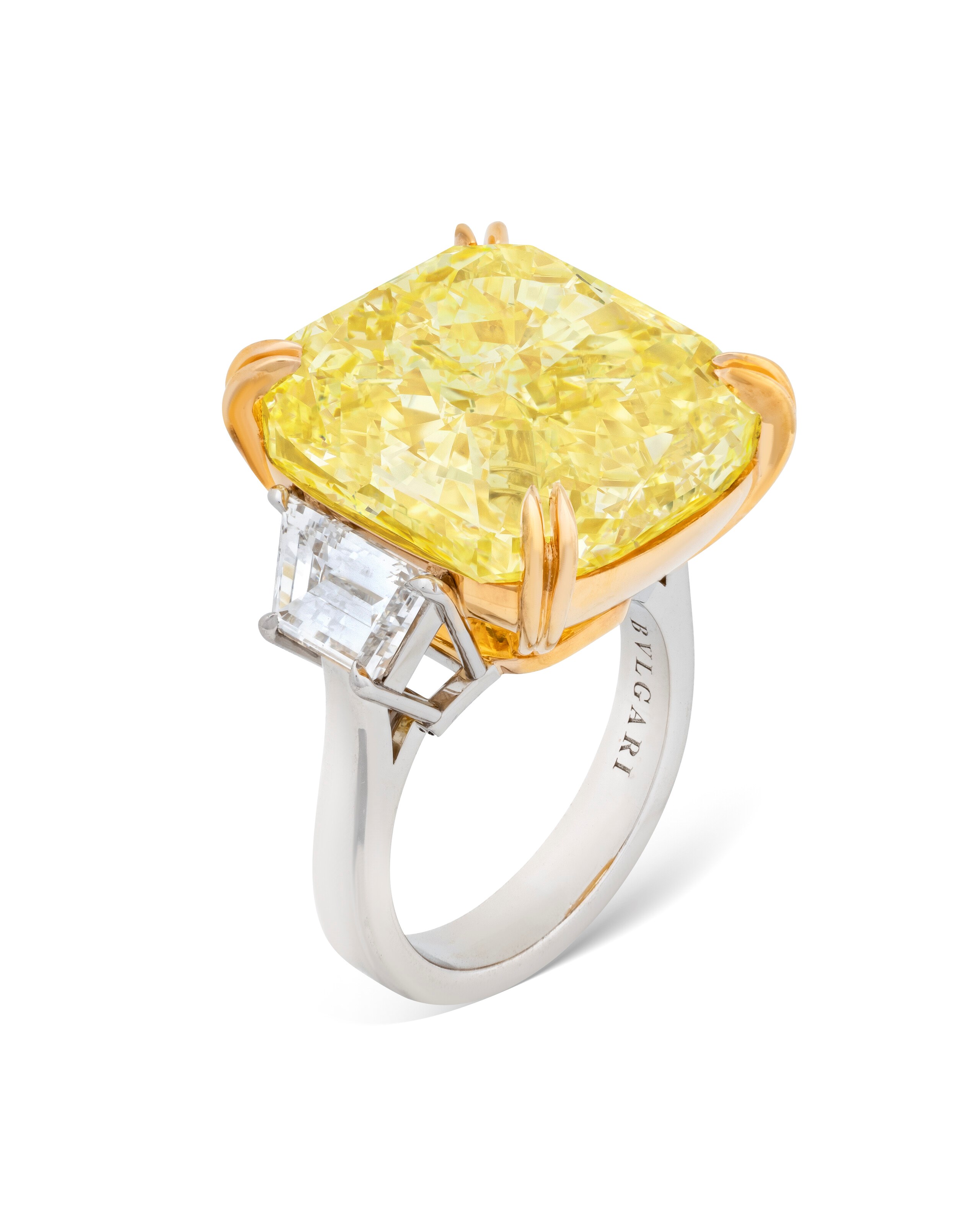 BULGARI COLOURED DIAMOND AND DIAMOND RING