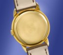 PATEK PHILIPPE. A HIGHLY UNUSUAL AND ATTRACTIVE 18K GOLD WRISTWATCH WITH FANCY LUGS