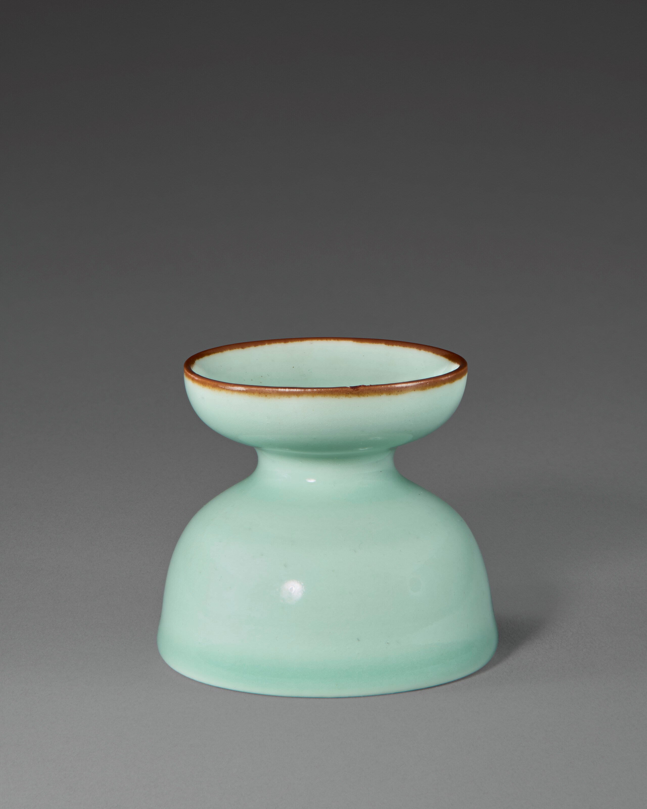 A SMALL CELADON-GLAZED WATERPOT