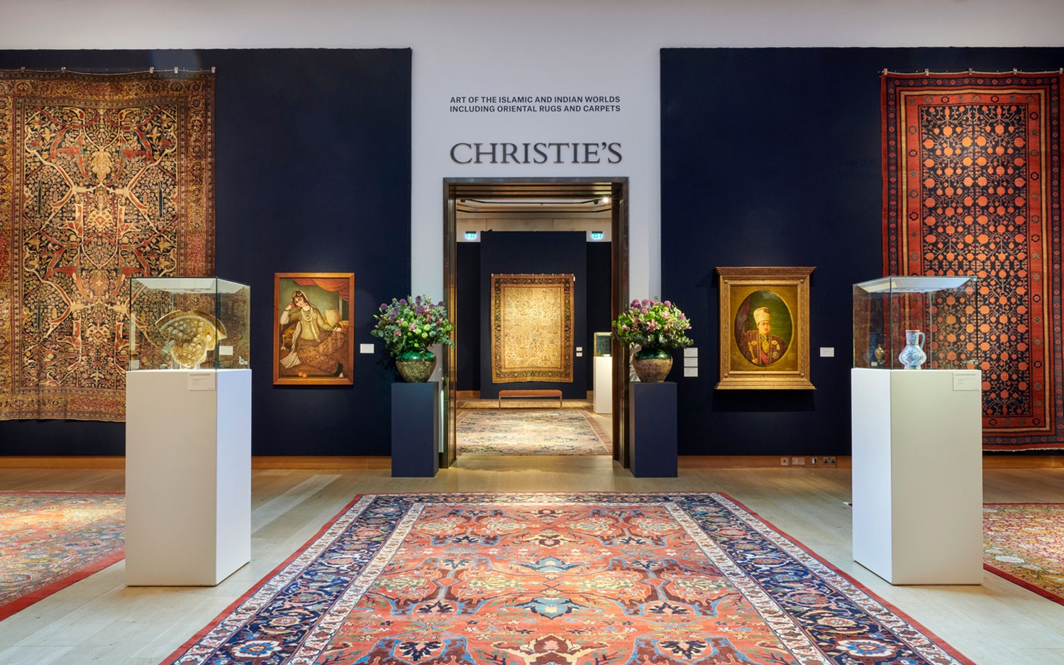 A MAGNIFICENT AND HISTORICAL EMERALD AND DIAMOND BROOCH, VAN CLEEF & ARPELS