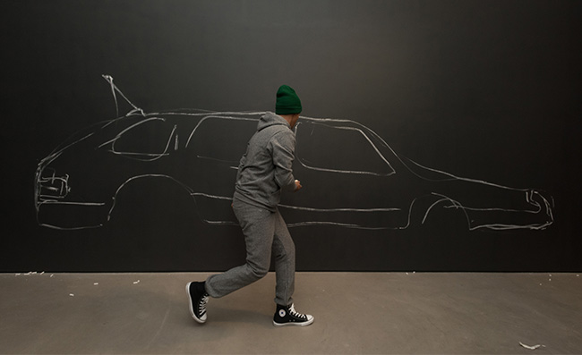 diana playing car wash