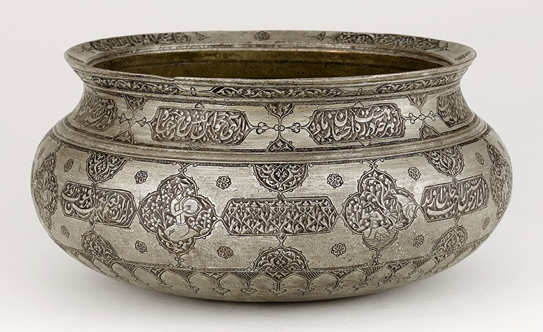 Safavid period (1501-1722) tinned copper bowl, early 17th century, probably Herat, Afghanistan © The Trustees of the British Museum