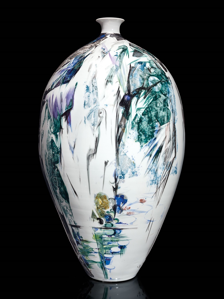 Kirill selects A large Meissen Porcelain vase painted by Professor Heinz Werner, dated 1992. 27½ in (69.8 cm) high. This lot was offered in Opulence on 10 October 2016 at Christie’s in New York and sold for $12,500