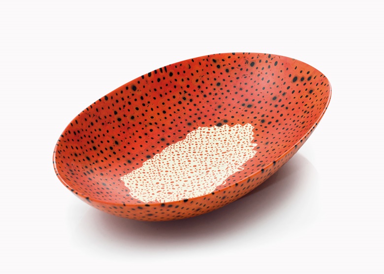Carlo Scarpa (1906-1978), An important Murrine dish, circa 1940. 2¾ in (7 cm) high, 14⅝ in (37.1 cm) wide, 9⅜ in (23.7 cm) deep. Sold for $235,500 in Carlo Scarpa Visions in Glass 1926-1962 A European Private Collection on 4 May 2017, at Christie’s in New York
