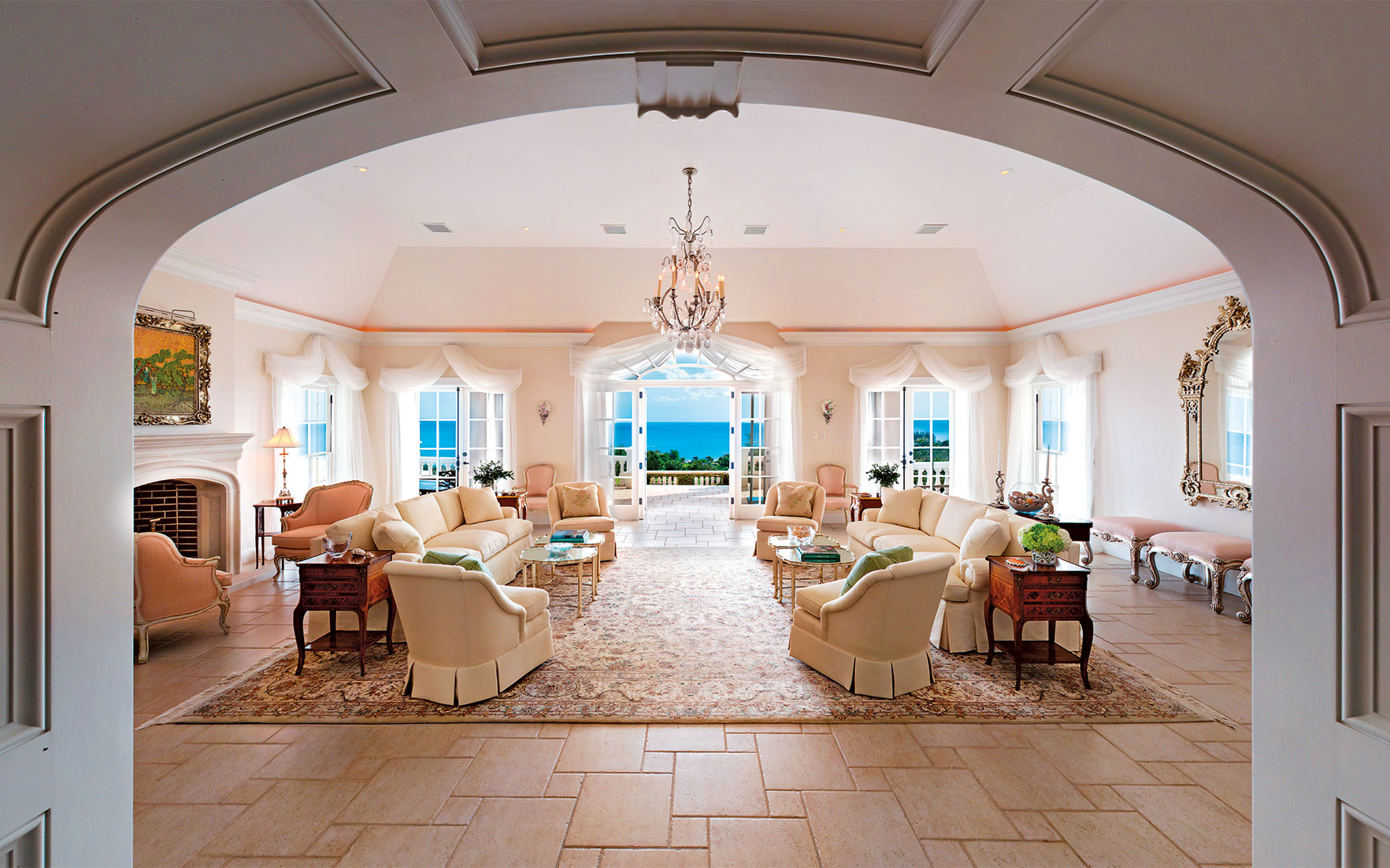 Luxury Living Homes that have hosted the great and good