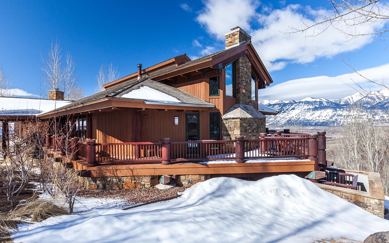 Luxury Living Homes For Winter Sports Christie S