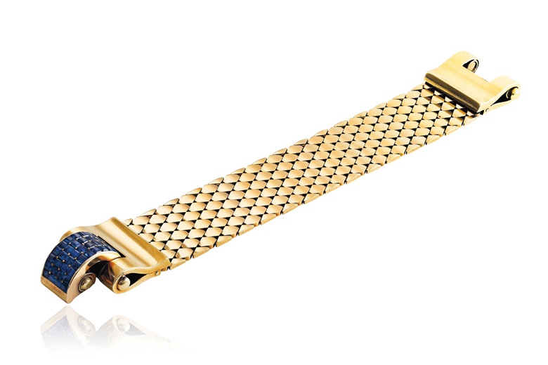 Retro sapphire ‘Hexagone’ bracelet, Van Cleef & Arpels. Estimate CHF 15,000-20,000. This lot is offered in Magnificent Jewels on 16 May at Christie’s in Geneva