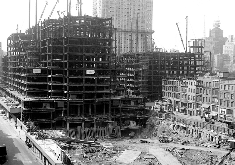 Construction of Rockefeller Center, 3 May 1932. Photo NY Daily News ArchiveGetty Images