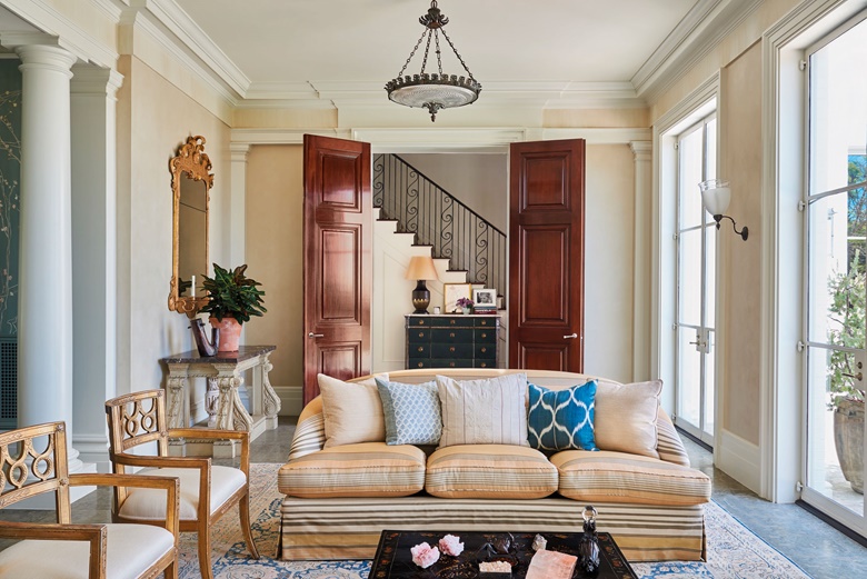 Studio Visit Michael S Smith Christie The Living Room At Los Angeles Residence Carved Giltwood Open Armchairs Estimate