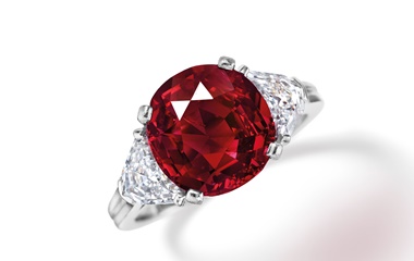 The Berlin ruby and diamond ring, by Tiffany & Co., was presented by Irving Berlin to his wife Ellin on their 40th wedding anniversary in 1966. Sold for $1,152,500 on 12 June 2018 at Christie’s in New York