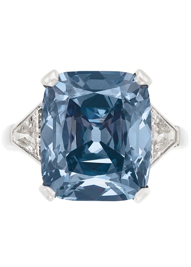 A sensational coloured diamond Rrng, Bulgari. GIA, 2018, report no. 2191711258 8.08 carats, Fancy Vivid Blue, natural colour, VS2 clarity, type IIB. Estimate $13,000,000-18,000,000. Offered in Magnificent Jewels on 5 December 2018 at Christie’s in New York